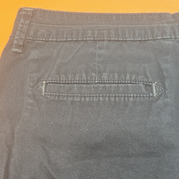 Lee Black Natural Fit Shorts, Size 12 - Picture 4 of 4
